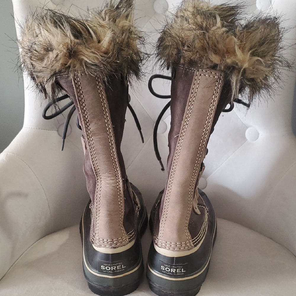 Sorel Joan Of Artic   Boots - Picture 7 of 17